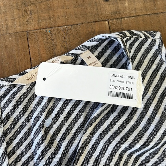 Soft surroundings landfall black and white cold shoulder linen blend tunic nwt - Picture 5 of 9